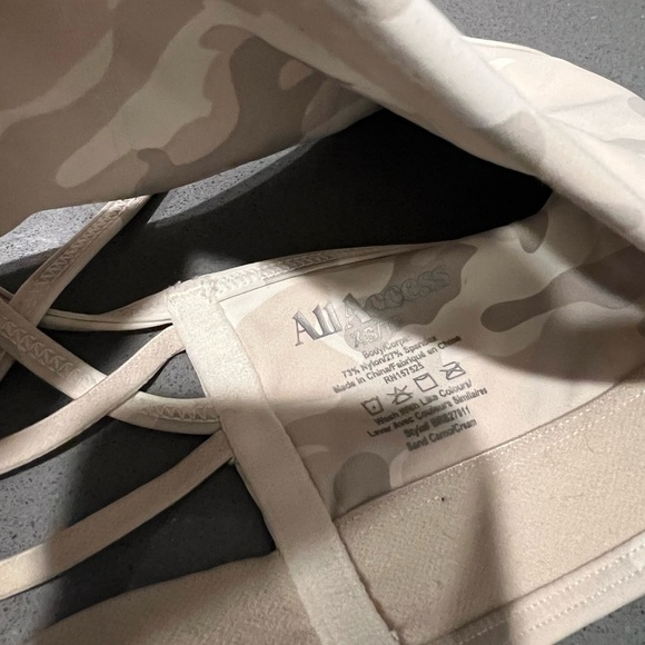 ALL ACCESS set Beige Camouflage Bike Shorts - Picture 5 of 7